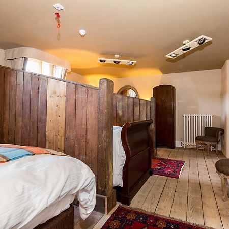 The Bull Hotel Olney Zewnętrze zdjęcie
