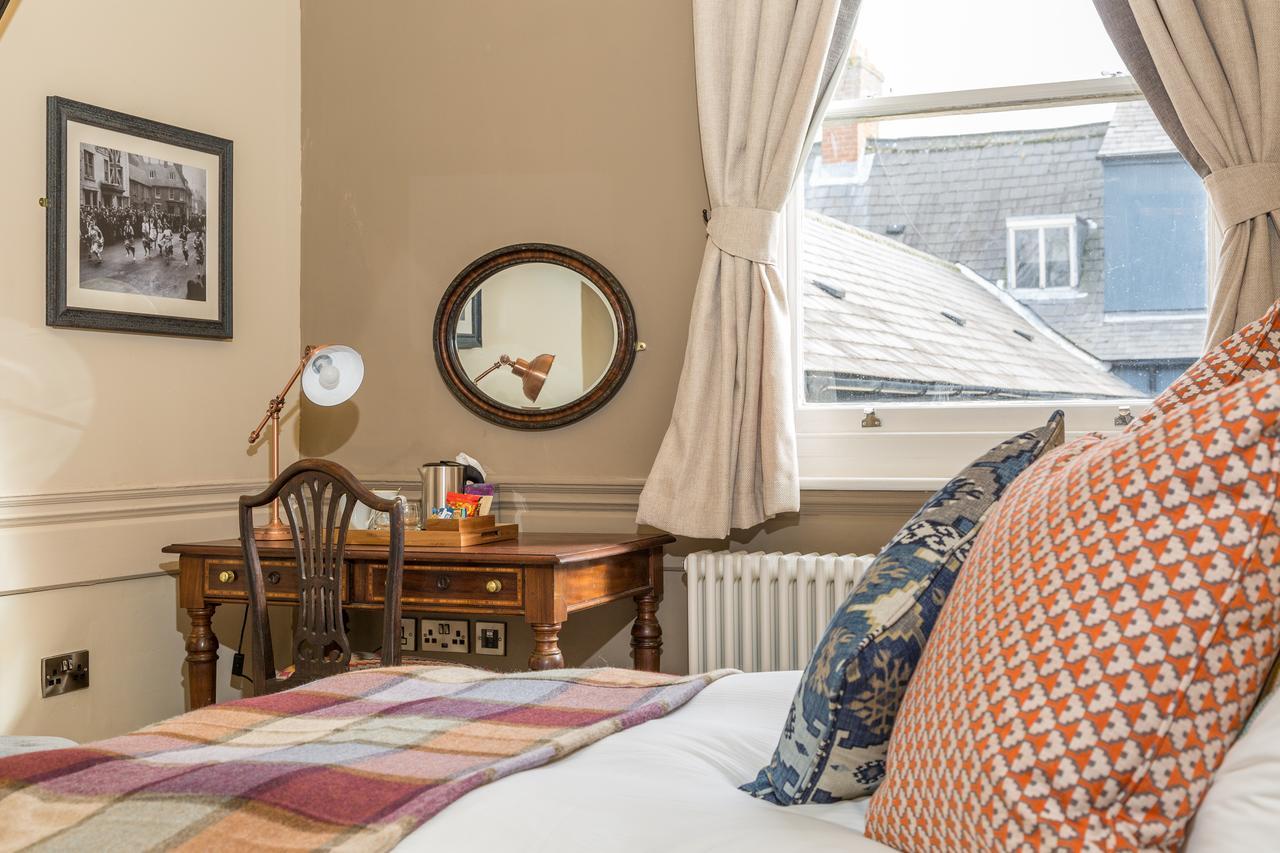 The Bull Hotel Olney Zewnętrze zdjęcie